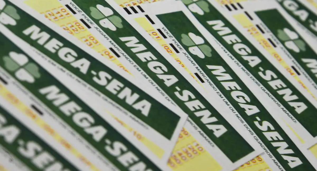 Mega-Sena acumula em R$ 100 milhões para sorteio desta terça-feira