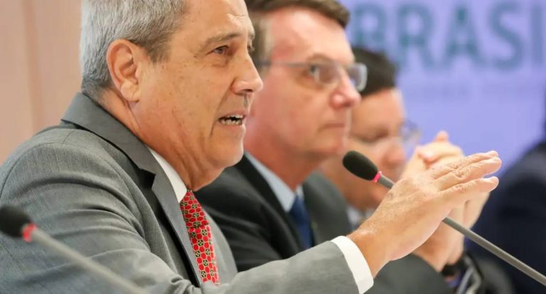 Ministro Alexandre de Moraes pede parecer da PGR sobre liberdade de Braga Netto