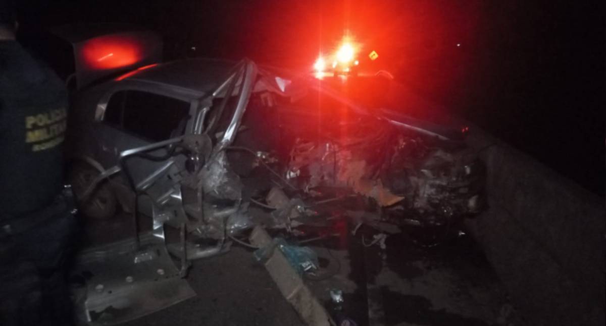 Motorista colide com ponte na zona rural de Rolim de Moura