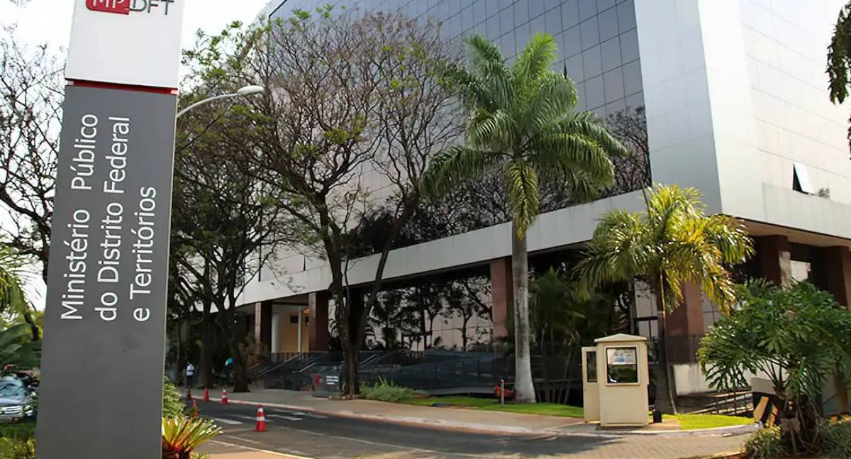 MP abre investigação contra Bolsonaro por associação de Lula a regime sírio