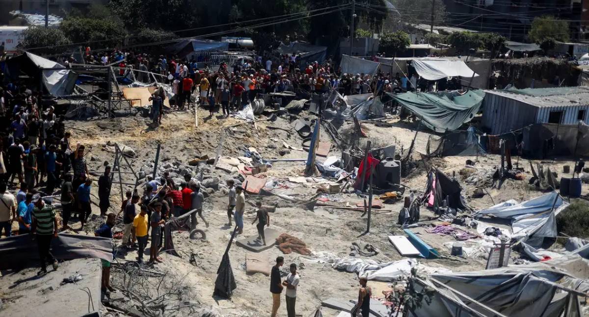 Ofensiva israelense causa fuga em massa de palestinos em Gaza