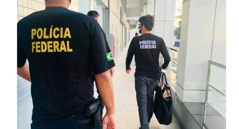 Oito foragidos após megaoperação da Polícia Federal