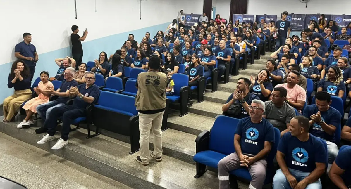 Pai e filho planejam parceria após concluírem cursos do programa Vencer em Rondônia