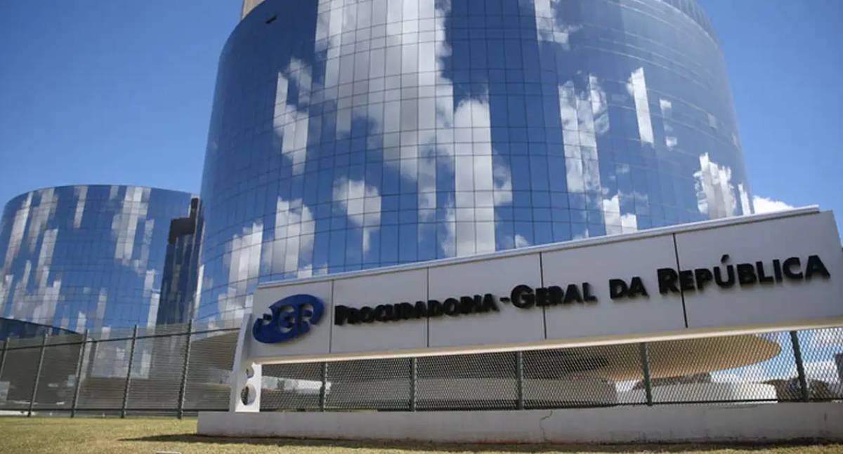 PGR tem 5 dias para analisar indiciamento de Bolsonaro