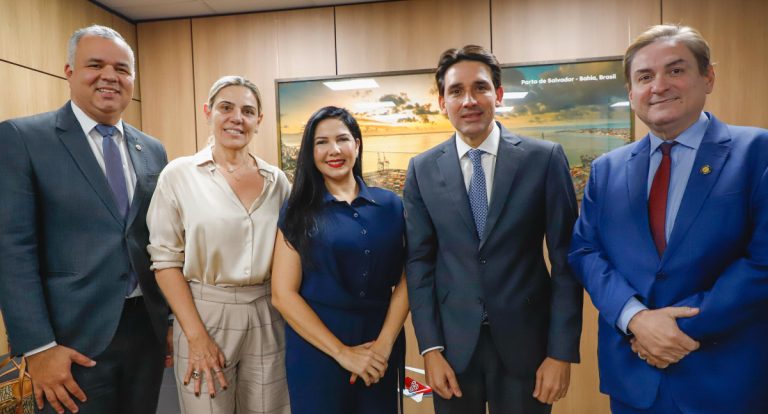 PL da cabotagem aérea da deputada Cristiane Lopes avança e busca garantir mais voos para a Amazônia Legal