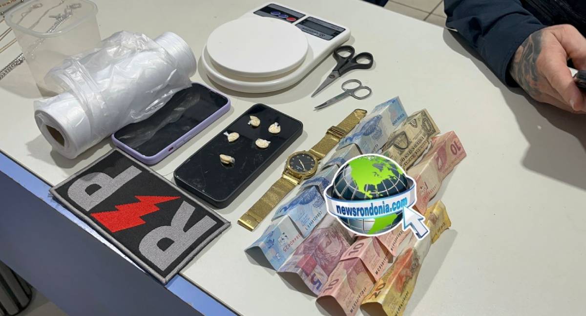 Polícia fecha boca de fumo e prende mulher vendendo drogas para Argentino
