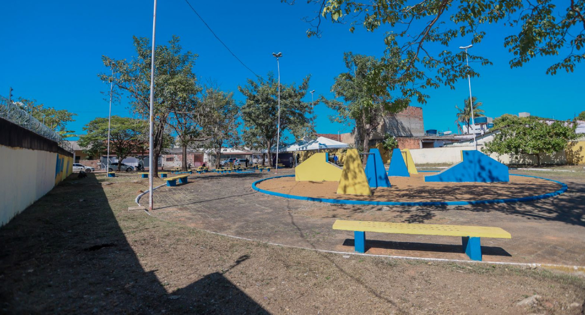 Prefeitura de Porto Velho assina ordem de serviço para reforma da Praça Bola Sete