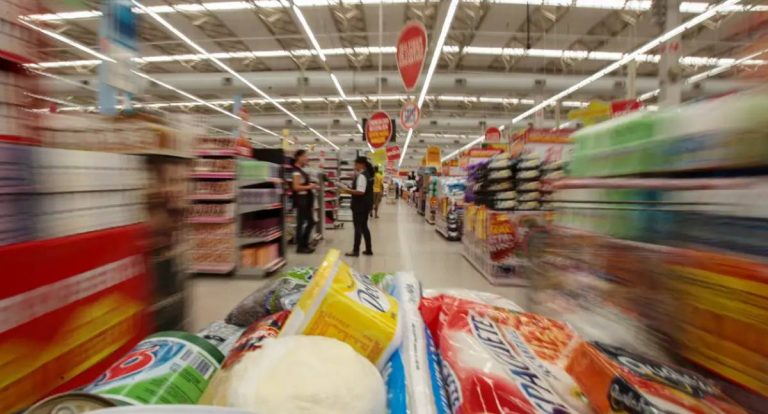Prévia da inflação oficial de agosto recua 0,14%