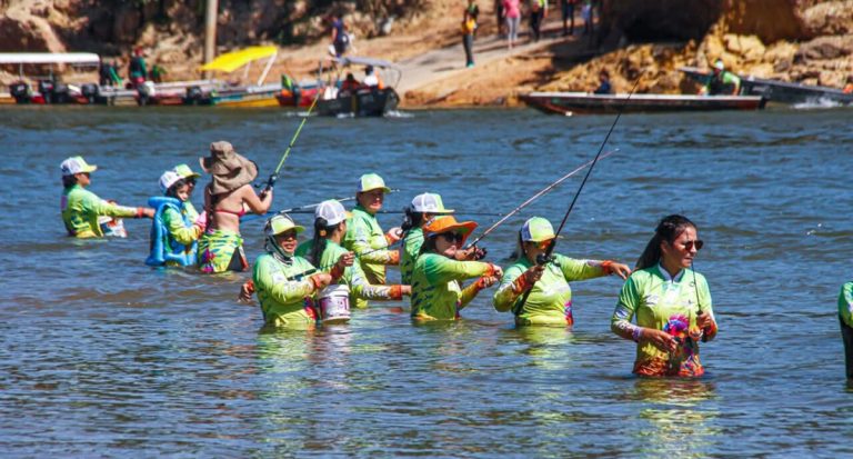 Projeto “Elas Pescando” impulsiona mulheres em campeonatos de pesca esportiva em Rondônia - News Rondônia