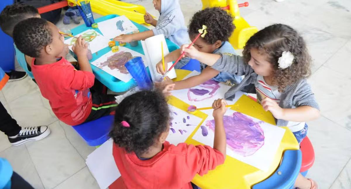 Quase 2,3 milhões de crianças não têm acesso à creche no Brasil