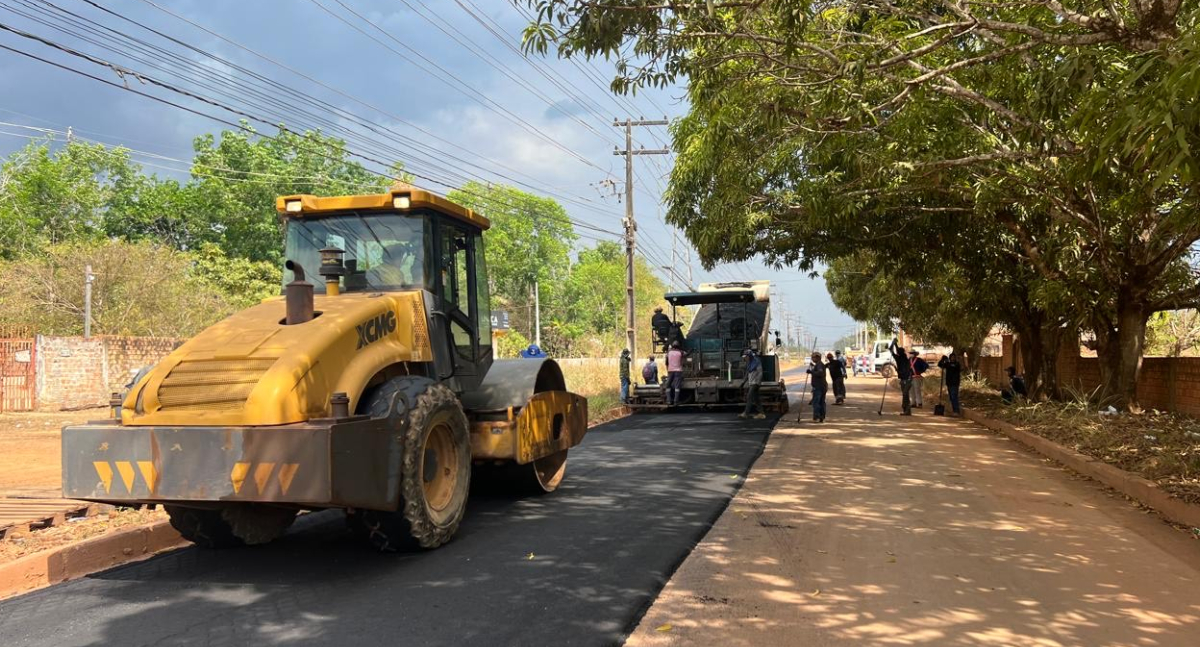 Recapeamento e drenagem na rua Ibrahim Sued promete acabar com alagamentos em Porto Velho