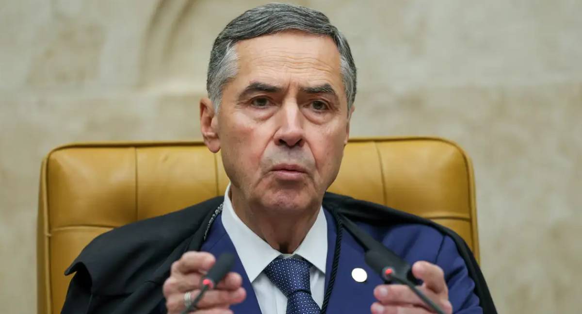 Regulação das redes sociais é "imprescindível", diz Barroso