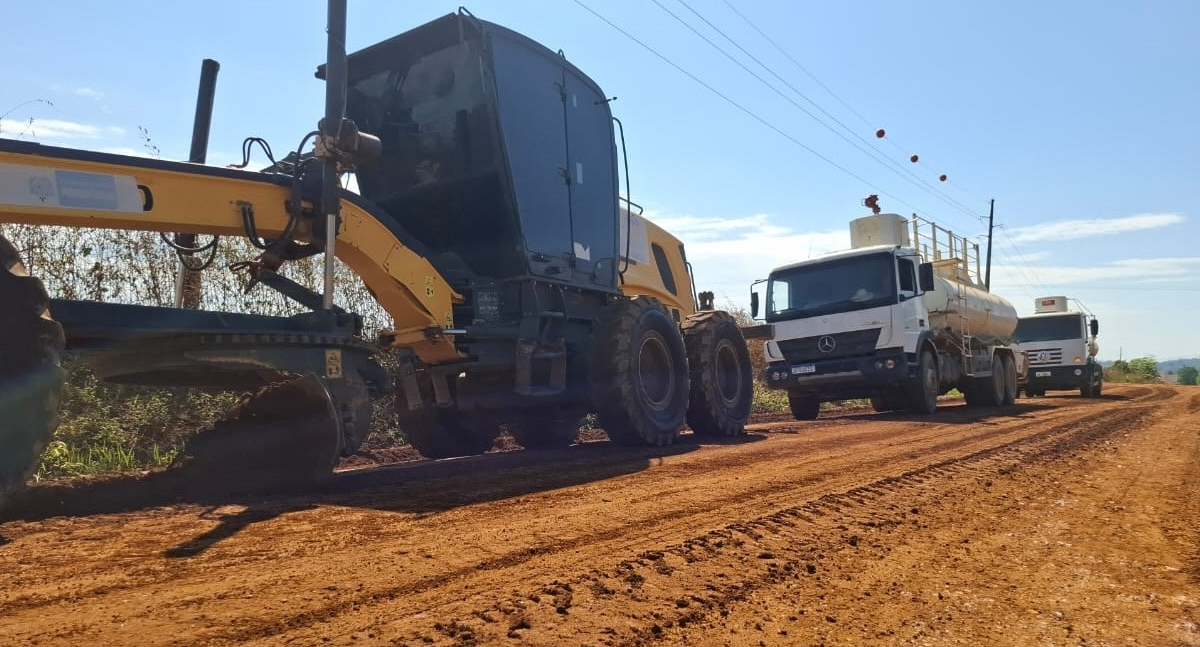 RO-459: DER atende Alex Redano e inicia recuperação da estrada entre Alto Paraíso e Garimpo Bom Futuro