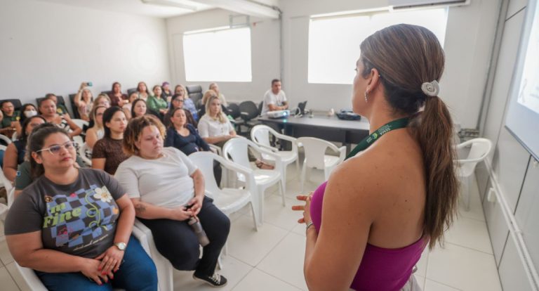 Sema promove palestra e café da manhã em alusão ao Agosto Lilás