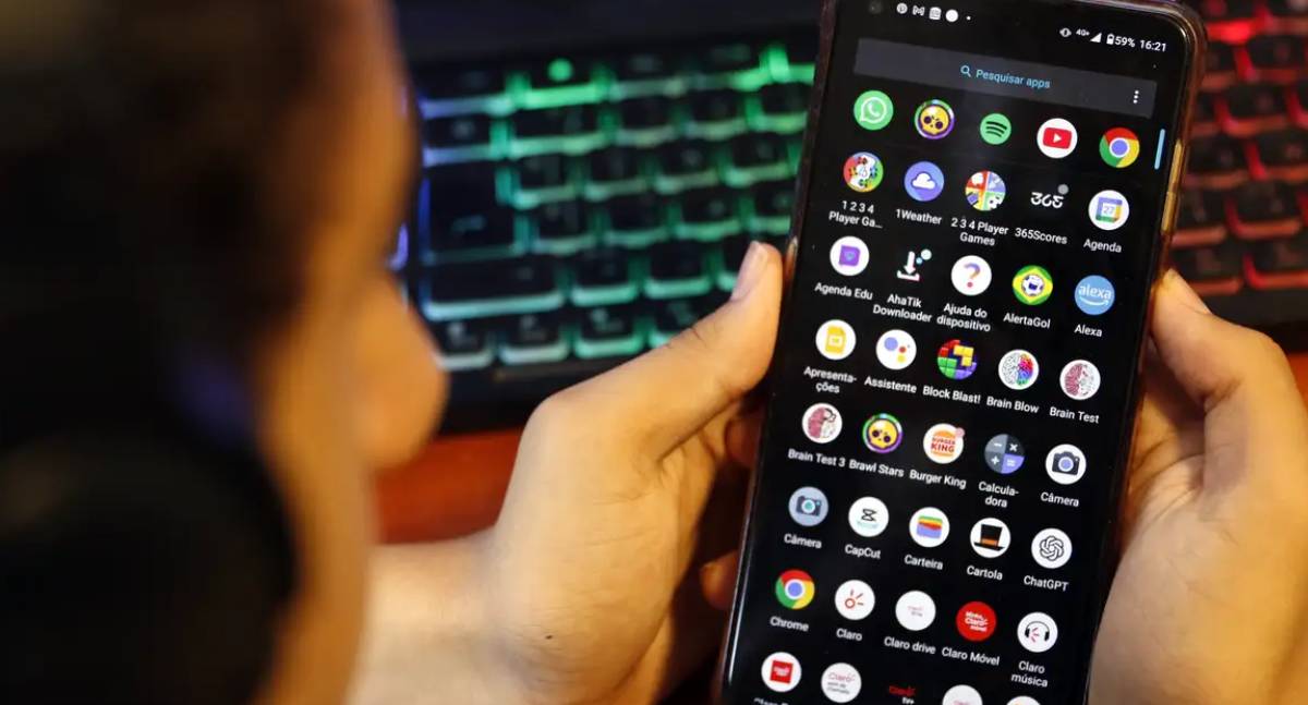 Senado votará projeto que protege crianças na internet