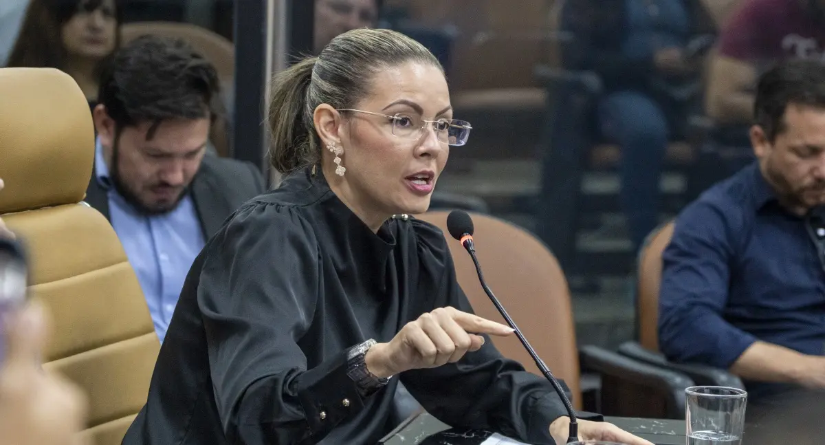 Sofia Andrade cobra Câmara e Prefeitura após ataque à sua honra: "Quando é mulher de direita, tudo é permitido"