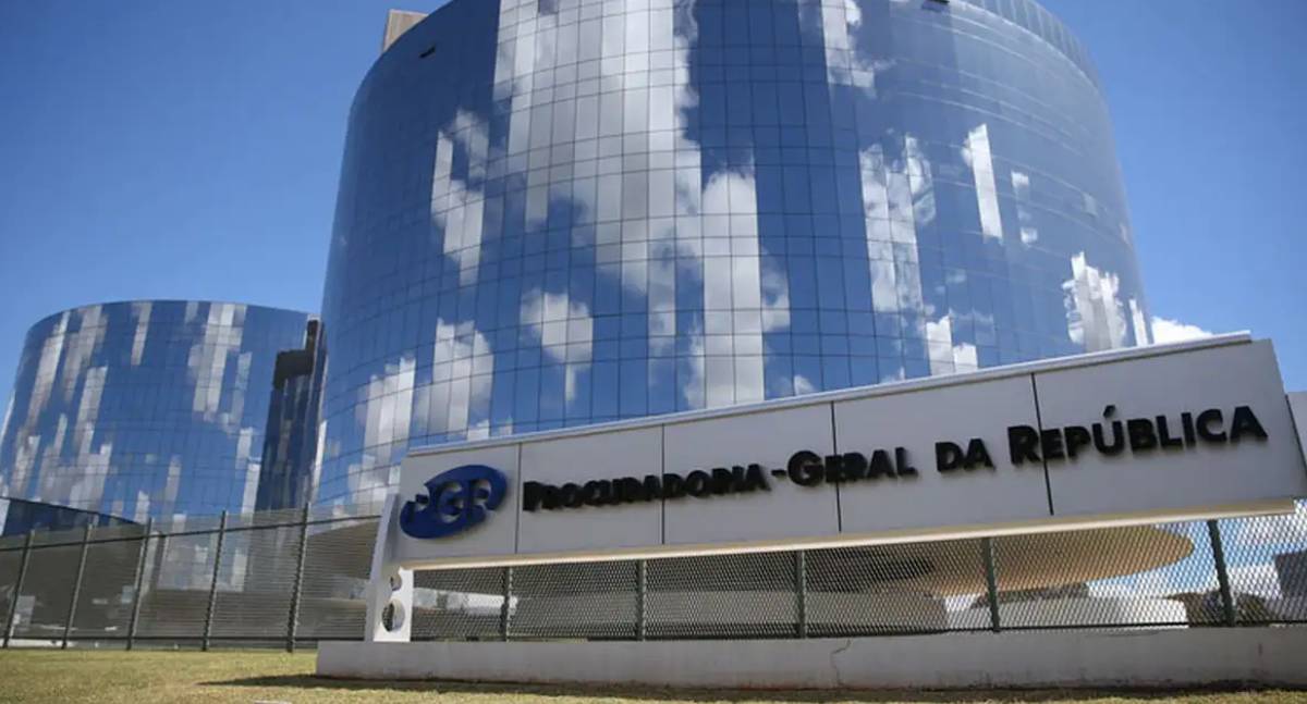 STF dá 48 horas para PGR analisar explicações de Jair Bolsonaro
