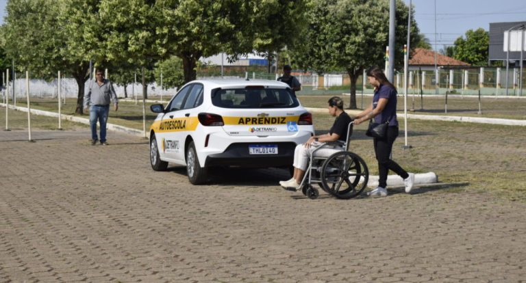 Superação marca conquista da CNH por duas candidatas com deficiência em Ji-Paraná