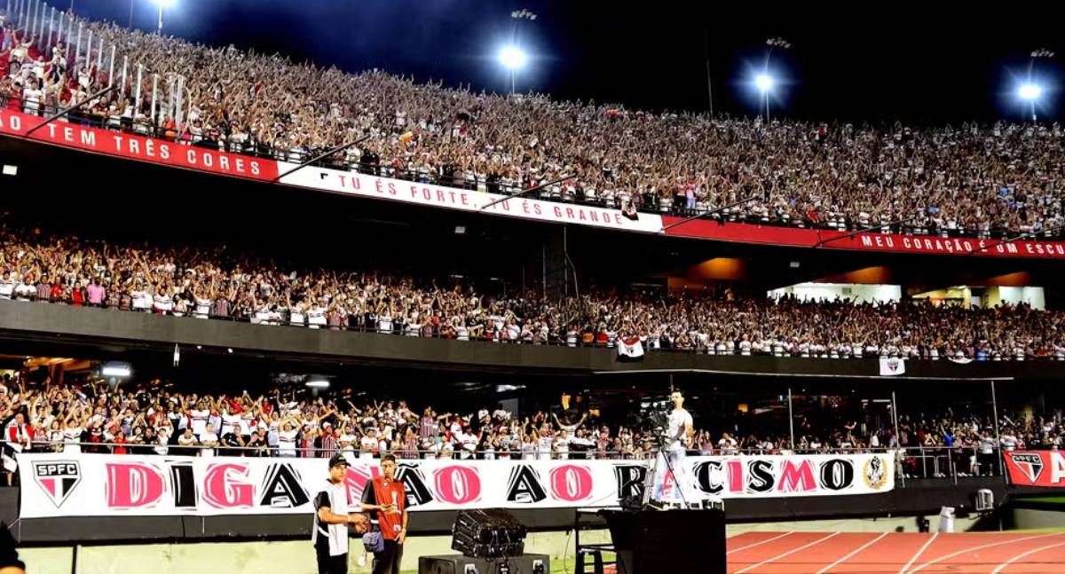 Torcedor do São Paulo morre após passar mal durante jogo