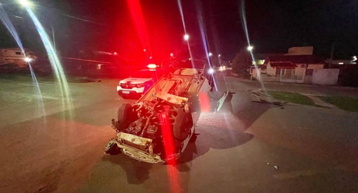 Acidente deixa motorista ferido em Rolim de Moura
