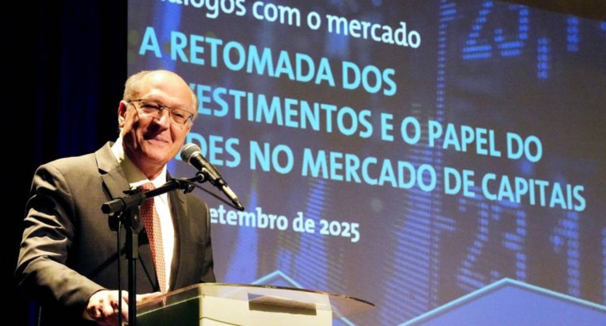 Alckmin exalta papel do BNDES e retomada de investimentos no Rio
