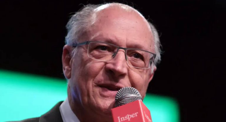 Alckmin vê encontro de Lula e Trump como 1º passo contra “tarifaço”