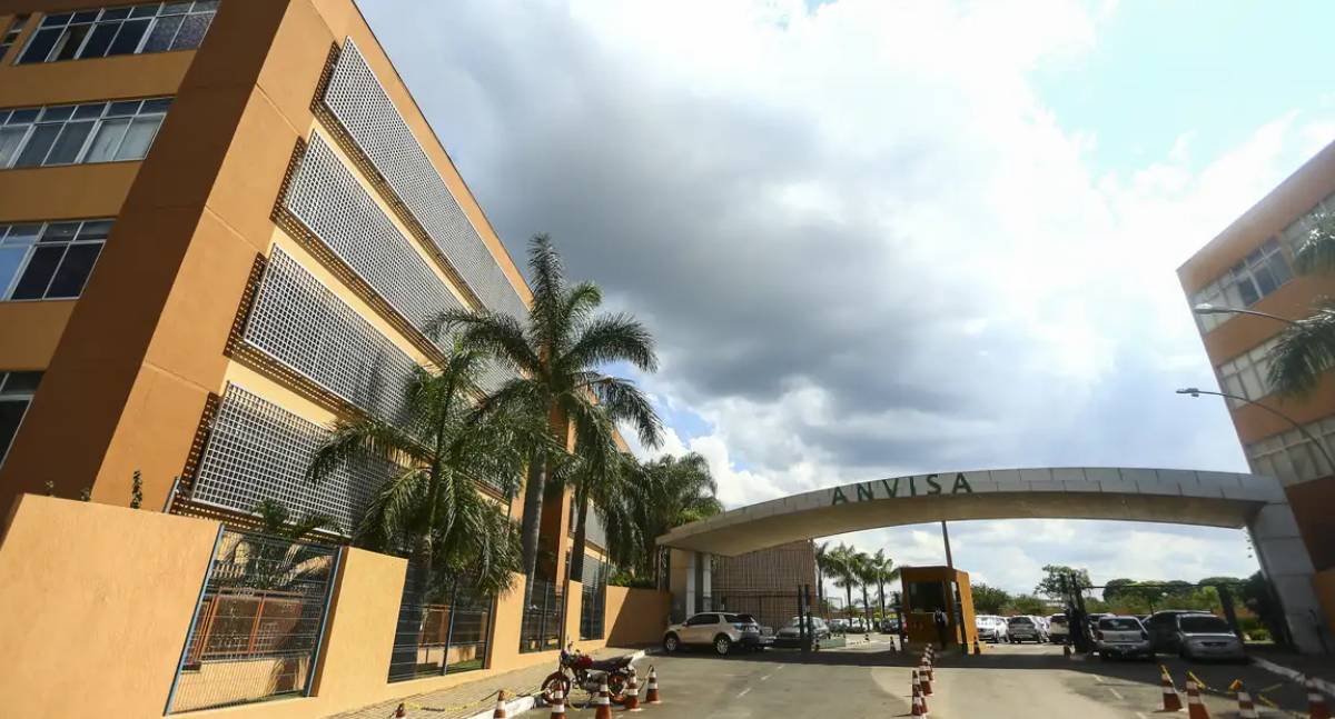 Anvisa proíbe venda de 32 suplementos da empresa Ervas Brasillis