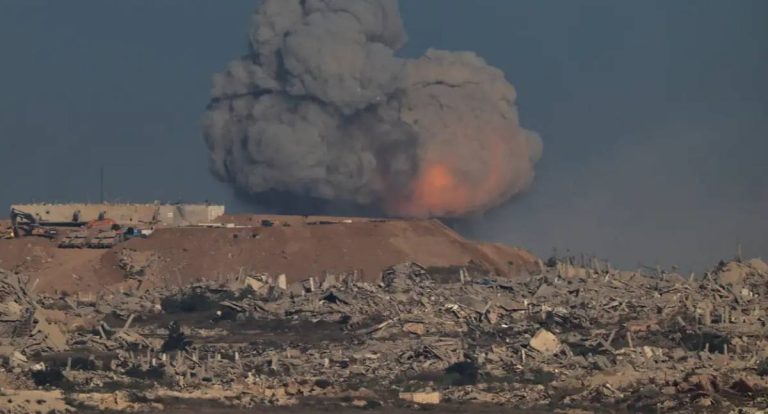 Ataques aéreos de Israel em Gaza resultam em 19 mortos