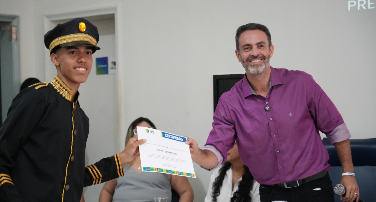 Banda Musical Laio e alunos da Escola Nações Unidas são homenageados pela Prefeitura de Porto Velho