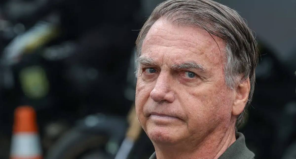Bolsonaro é internado em Brasília após mal-estar