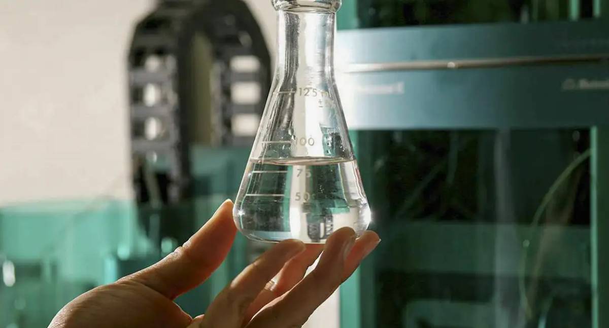 CFM exige mais fiscalização contra metanol em bebidas falsificadas