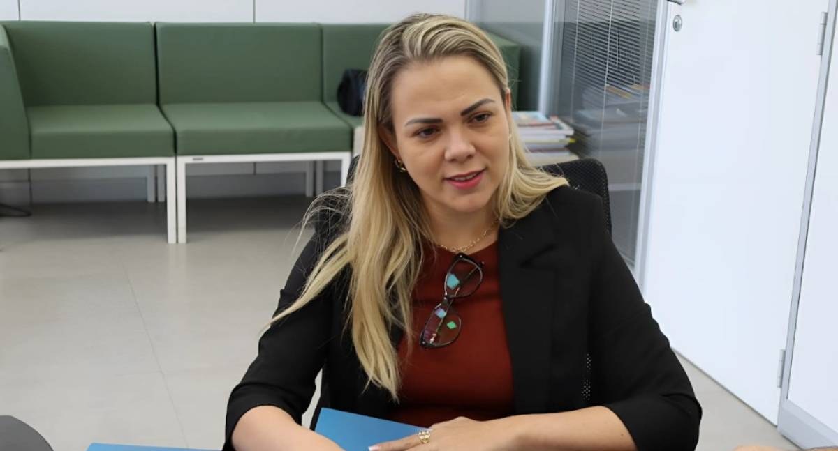 Cláudia de Jesus defende transferência da Unidade de Oncologia para a Associação São Daniel Comboni em Cacoal