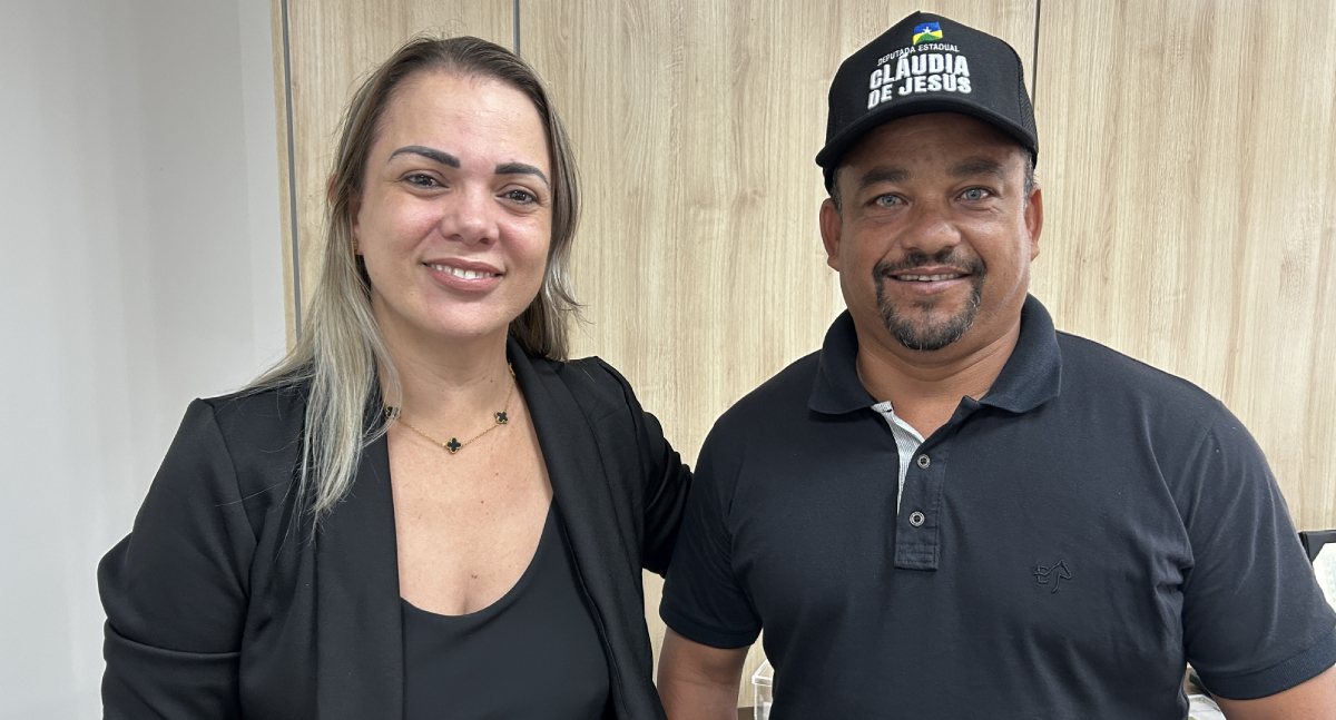 Cláudia de Jesus garante R$ 100 mil para aquisição de tubos em Teixeirópolis