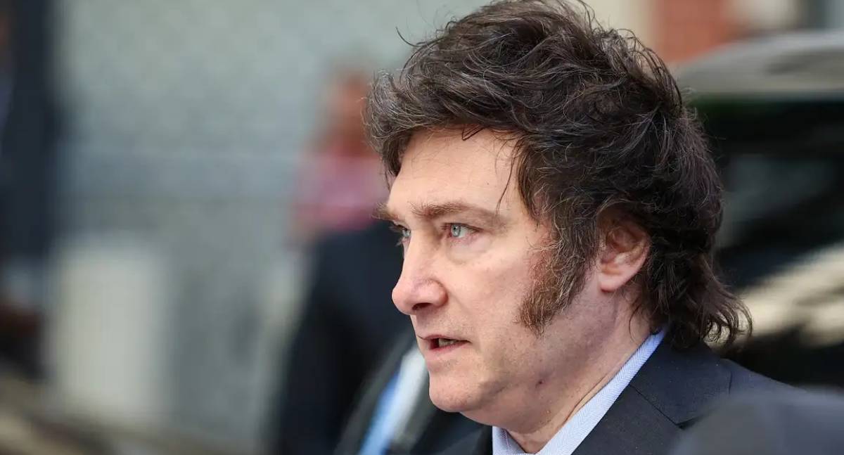 Congresso da Argentina rejeita veto de Milei e aumenta pressão sobre o presidente