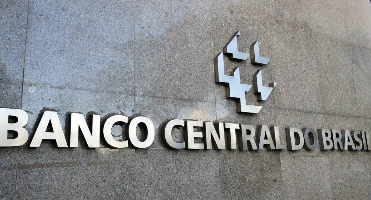 Contas públicas têm déficit de R$ 17,3 bilhões em agosto