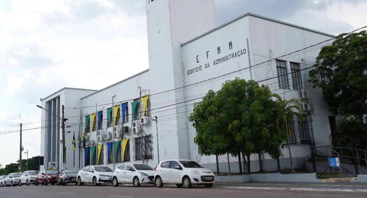 De sede da ferrovia à Prefeitura: Prédio do Relógio completa 75 anos em Porto Velho