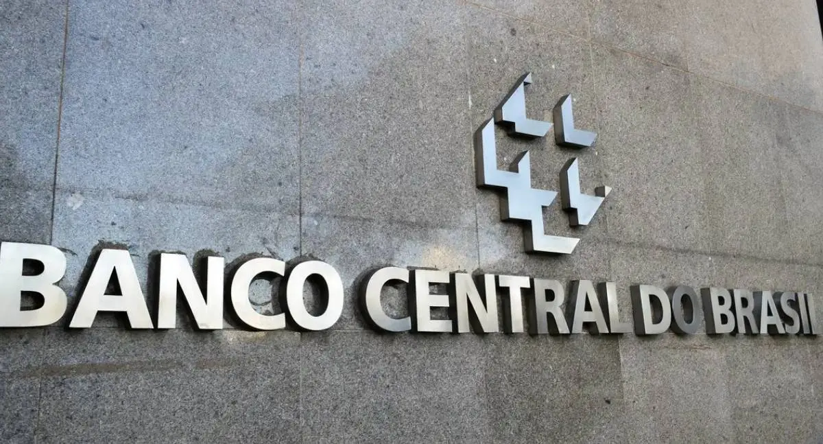 Déficit nas contas externas do país atinge US$ 4,7 bi em agosto