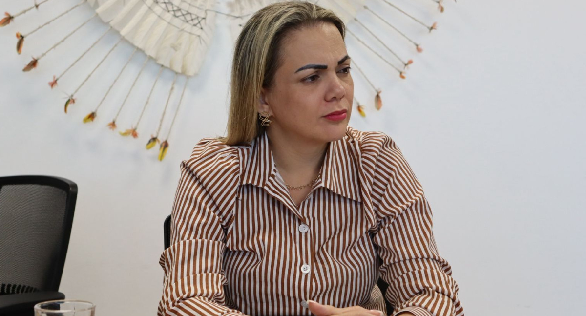 Deputada Cláudia de Jesus propõe criação do Dia do Serventuário da Justiça Estadual