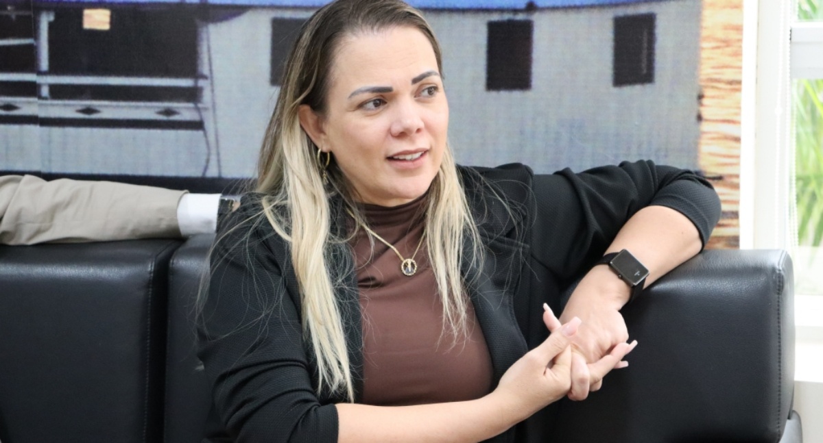 Deputada Cláudia de Jesus solicita aumento do orçamento do Fundo Estadual de Desenvolvimento da Cultura e realização de concurso para servidores efetivos da área cultural