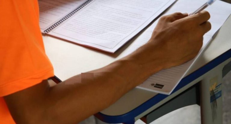 Educação como ferramenta de ressocialização: unidades prisionais de Rondônia aplicam provas do Encceja 2025