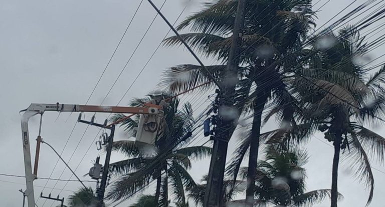 Energisa reforça orientações de segurança durante período de chuvas em Rondônia