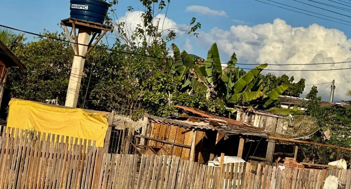 Famílias da Comunidade Rei Davi em Espigão do Oeste terão ligação de água gratuita por 30 dias