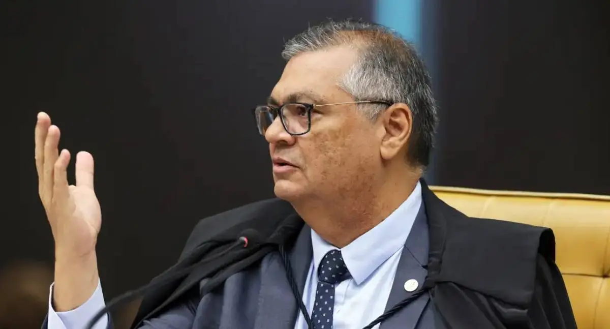 Flávio Dino defende que crimes golpistas não podem ser anistiados