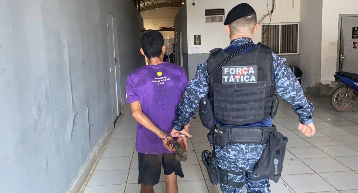 Força Tática prende homem com arma de fogo no centro de Porto Velho