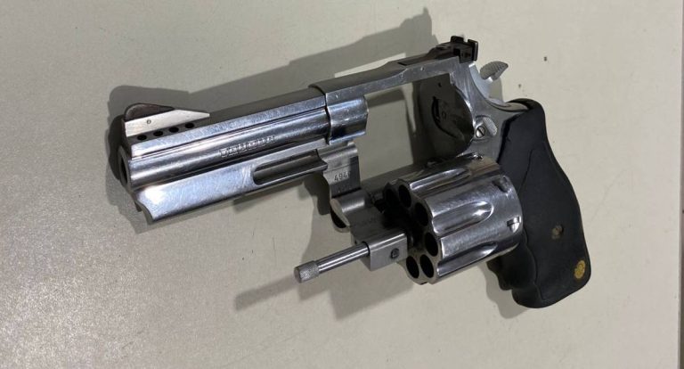 Garimpeiro de 34 anos é preso com revólver em Abunã