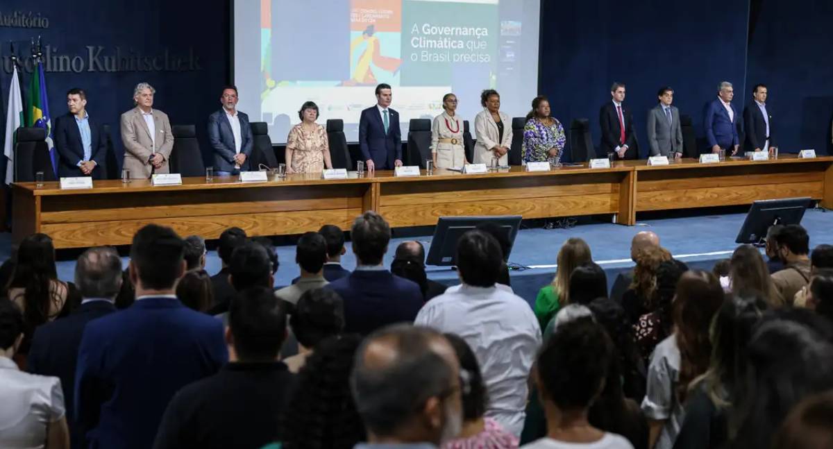 Governança climática exige parcerias, diz Marina Silva