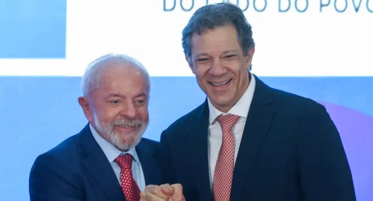 Governo envia projeto para regular big techs na Câmara