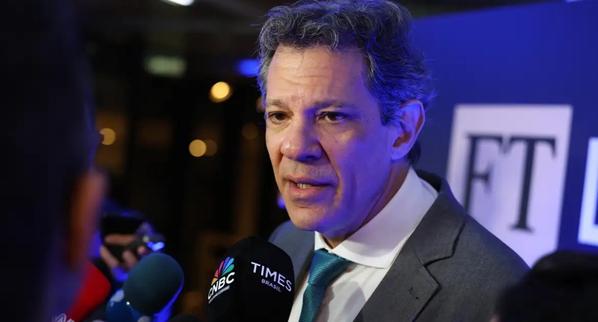 Haddad cancela viagem à ONU para acompanhar votação da isenção do IR