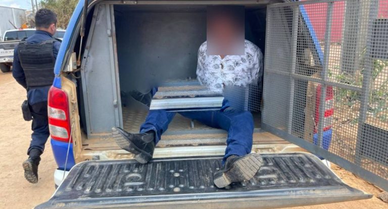 Homem confessa ter matado mulher a facadas em Rondônia