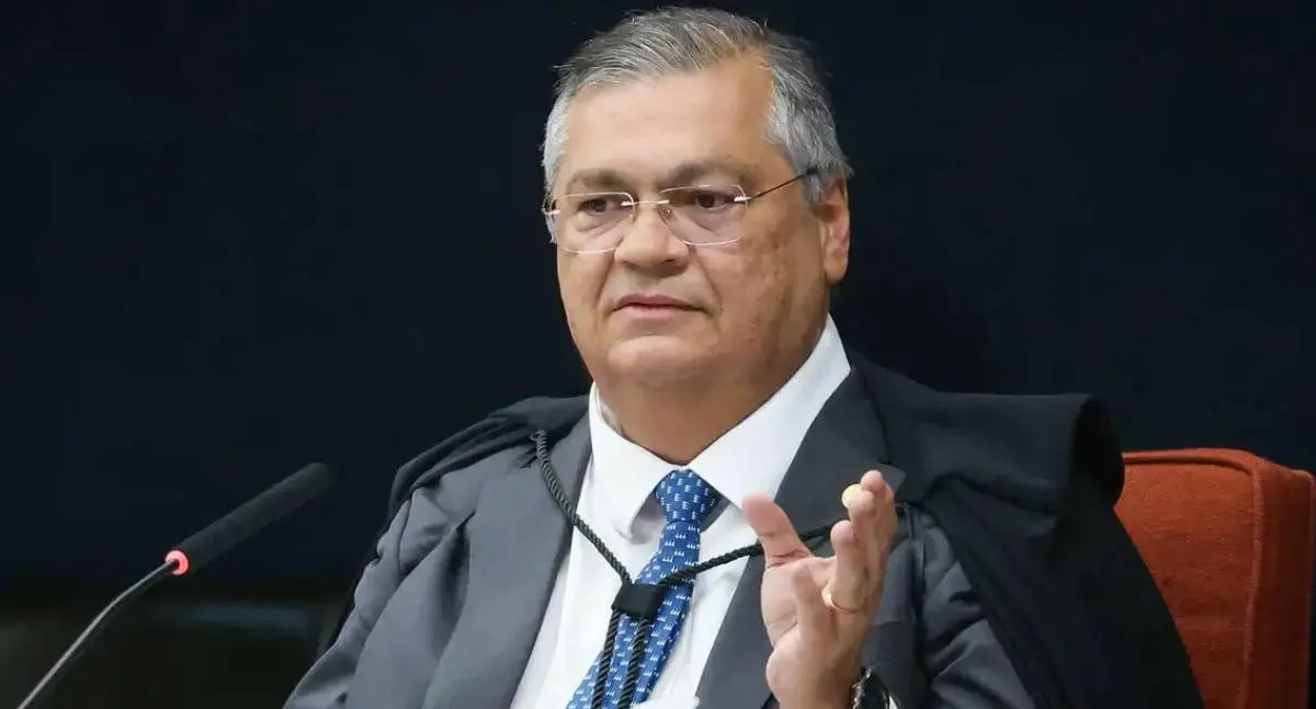 Julgamento no STF tem segundo voto pela condenação de Bolsonaro